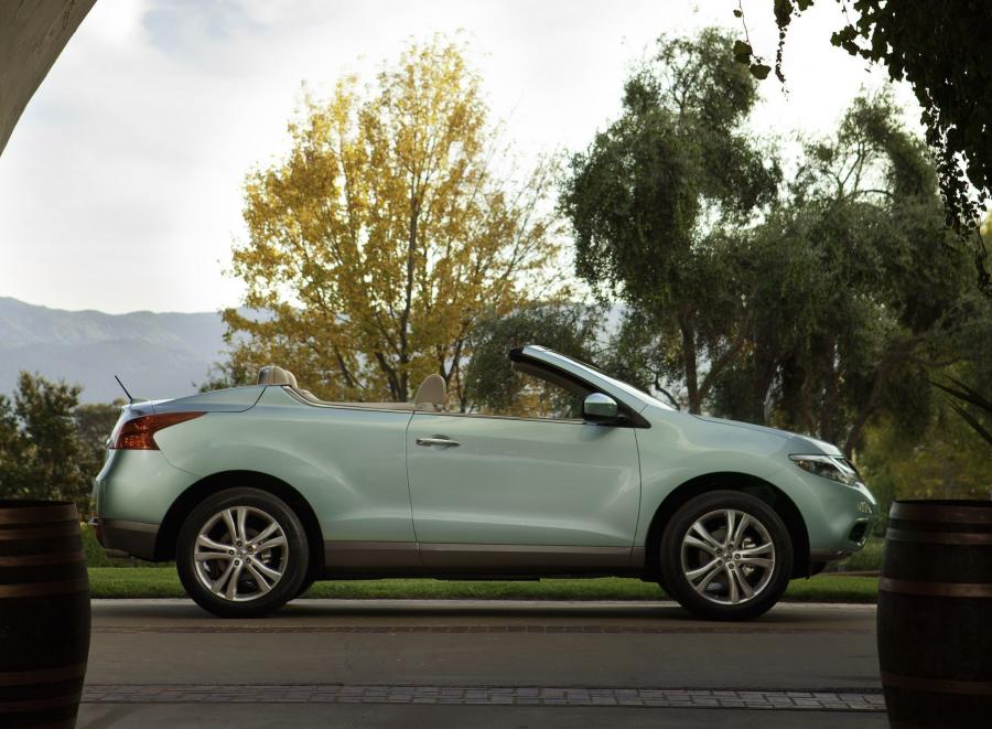  Nissan Murano CrossCabriolet 2010 года  (фото 3 из 10)